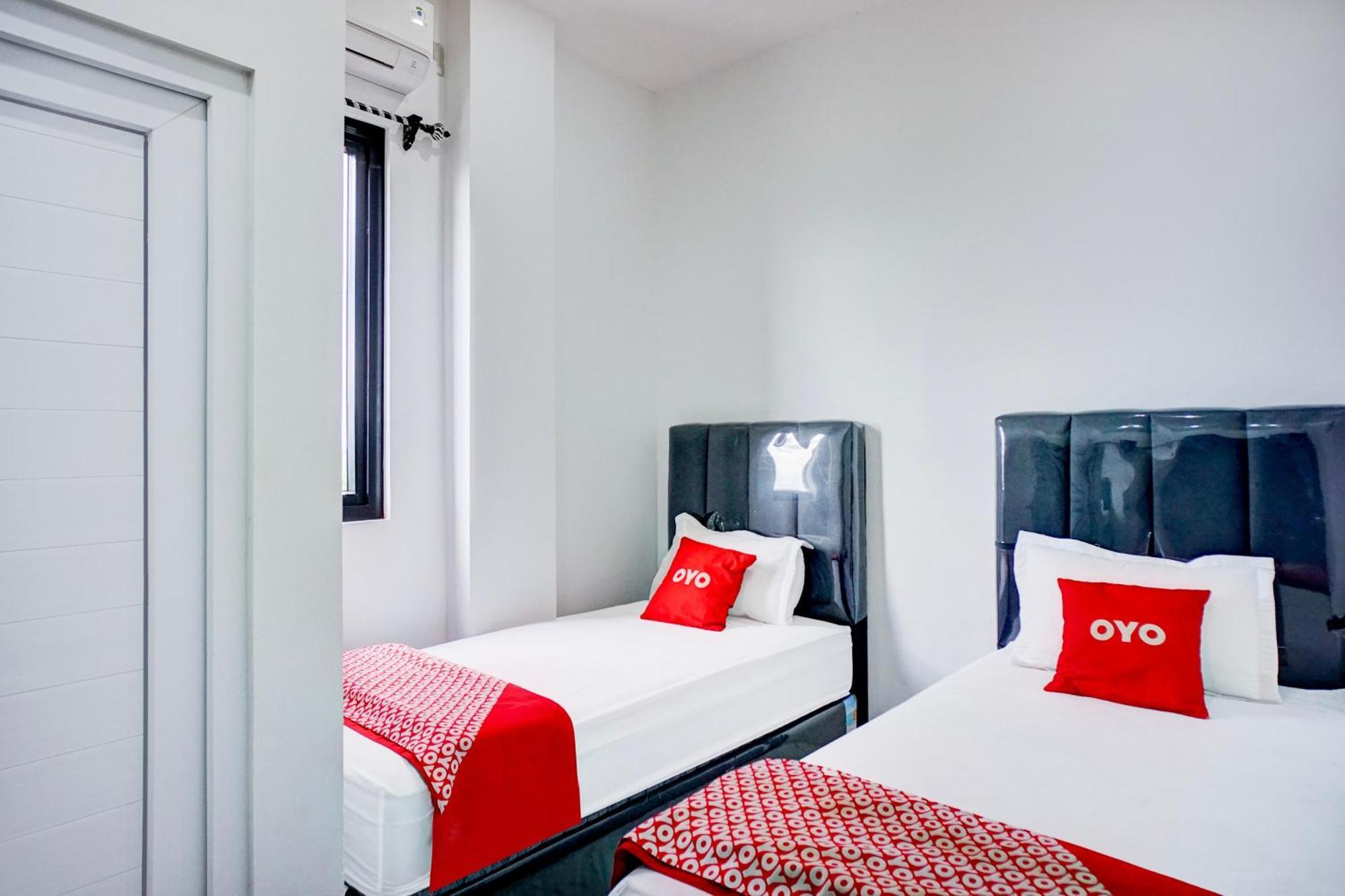 Capital O 94254 Dental Inn Banda Aceh Ngoại thất bức ảnh